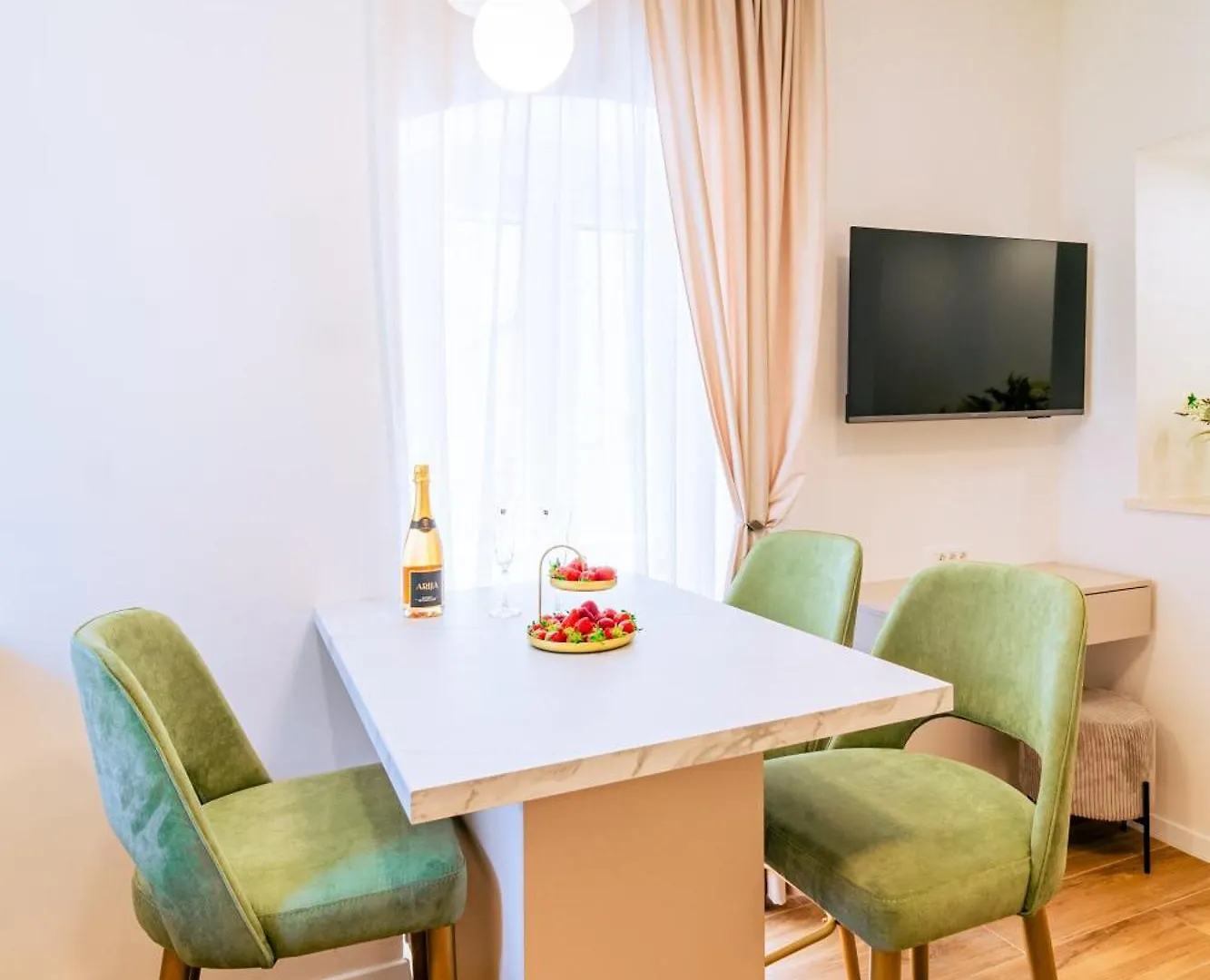 Luxury 2 Bedroom-2 Bathroom Apartment With Rooftop Terrace & Luxury Studio App Σπλιτ Κροατία