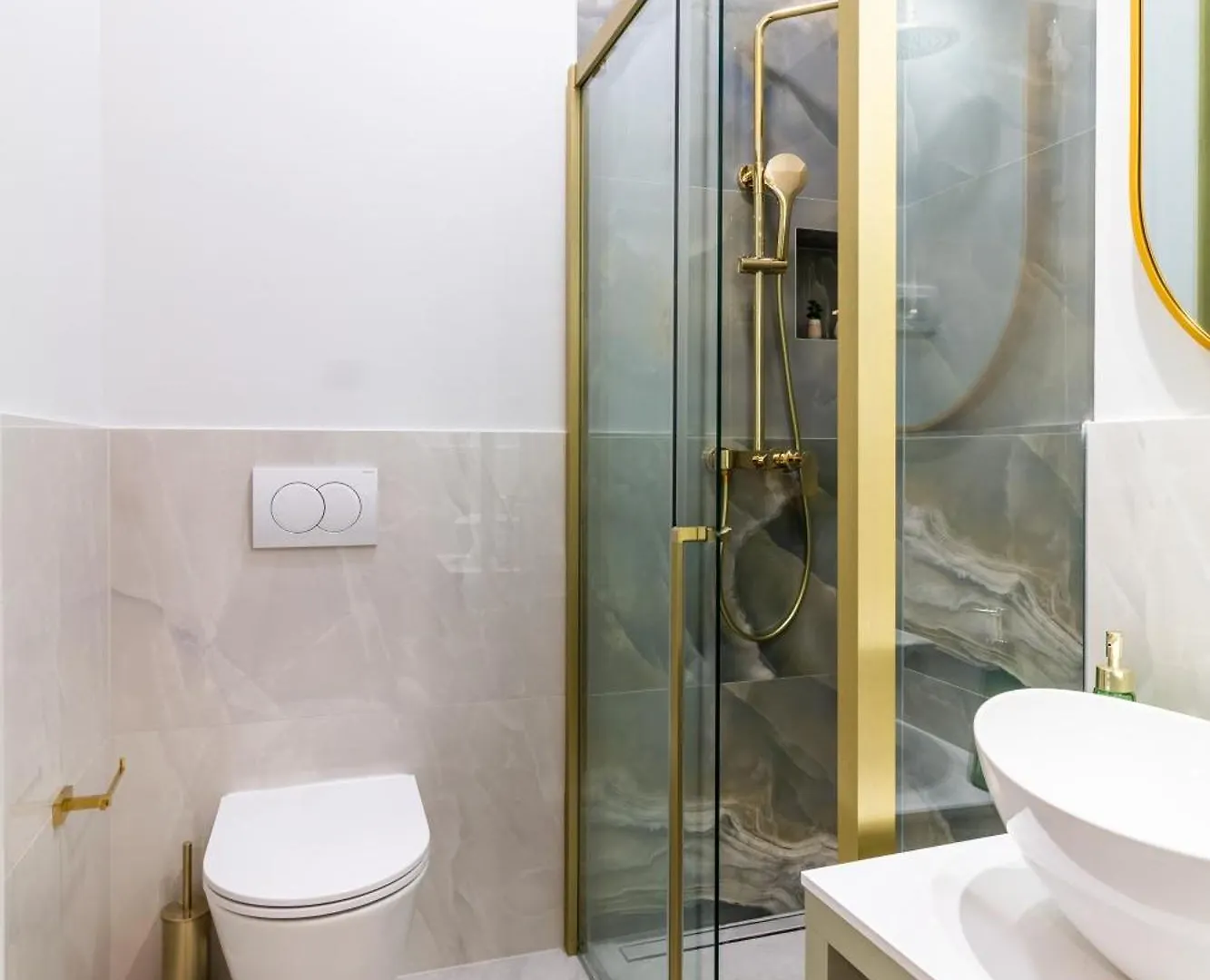 Luxury 2 Bedroom-2 Bathroom Apartment & Studio App With Rooftop Terrace Split Croatia
